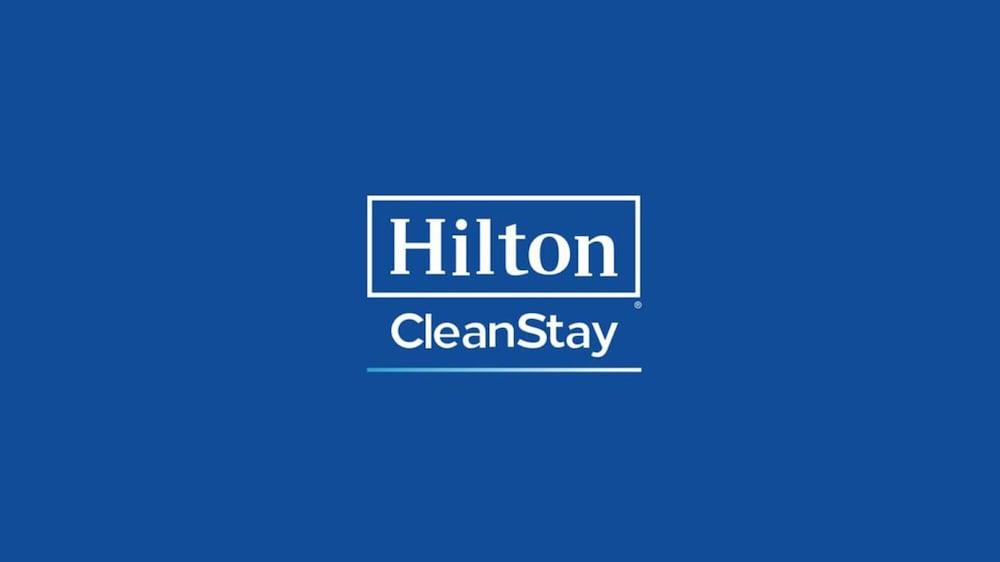 Hampton Inn&Suites Denton Buitenkant foto